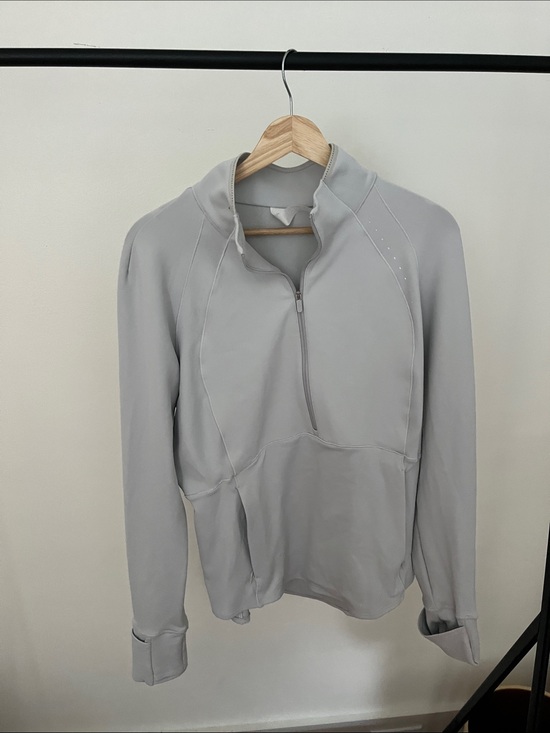 lululemon athletica Tops - Lululemon Cold Weather Running Half Zip Size 12 White